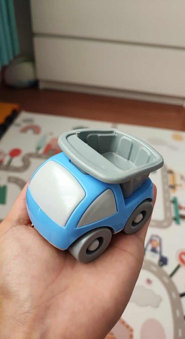 Renkli Oyuncak Arabalar Seti - Görsel 4