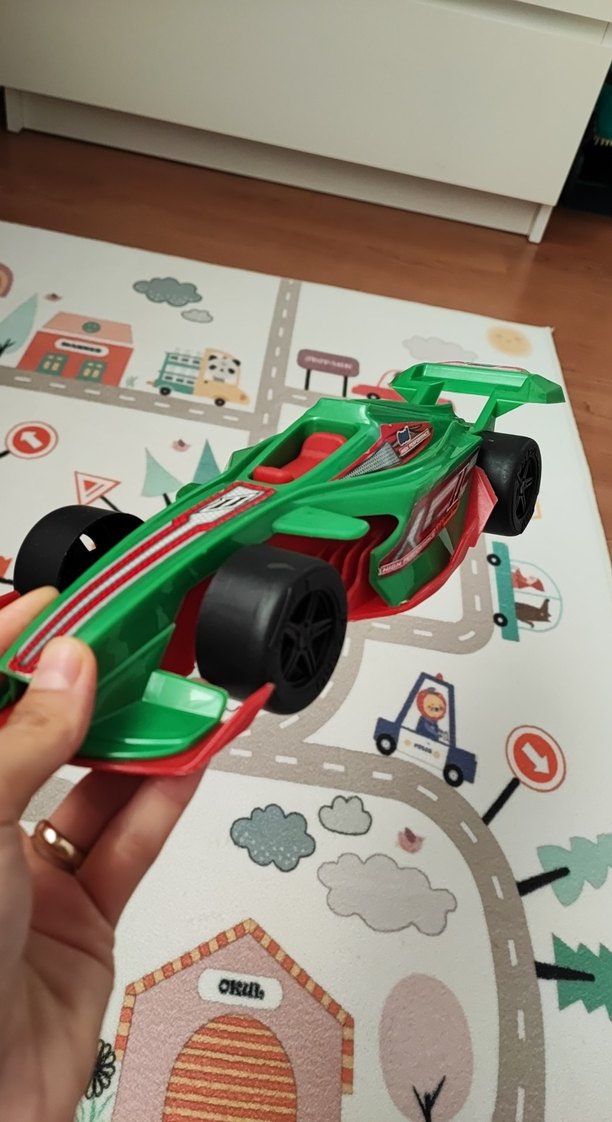 Renkli Yeşil Yarış Arabası Oyuncak - Görsel 3