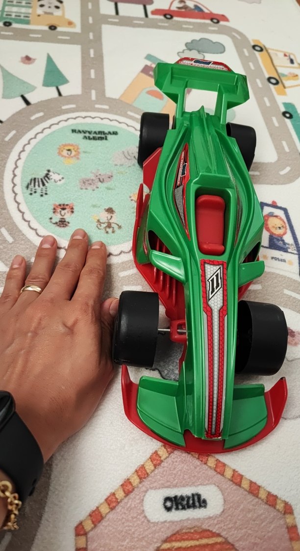 Renkli Yeşil Yarış Arabası Oyuncak - Görsel 2