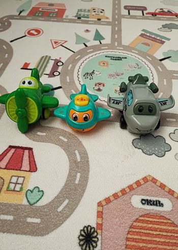 Renkli Yeşil Uçak Oyuncak Seti