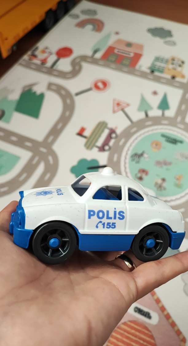 Beyaz Polis ve Ambulans Oyuncak Arabalar - Görsel 2