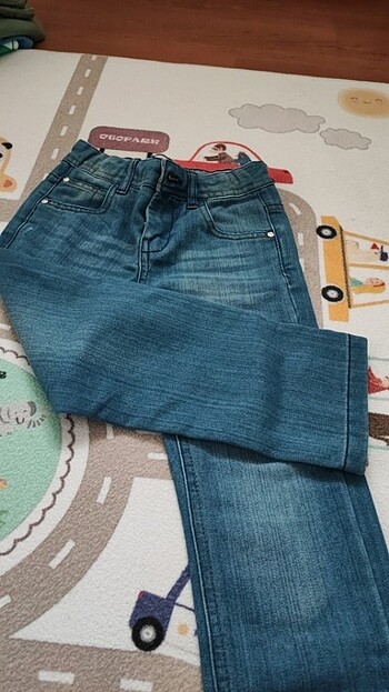 Erkek çocuk 4-5 yaş kot pantolon  - Görsel 5