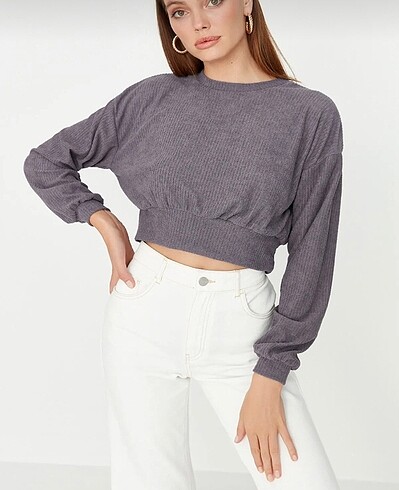 Crop Sweatshirt