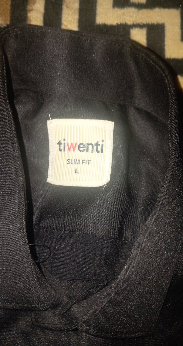 Düğmeli uzun kollu Siyah Erkek Gömlek - Görsel 4