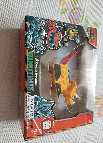 Dinotrux oyuncak 
