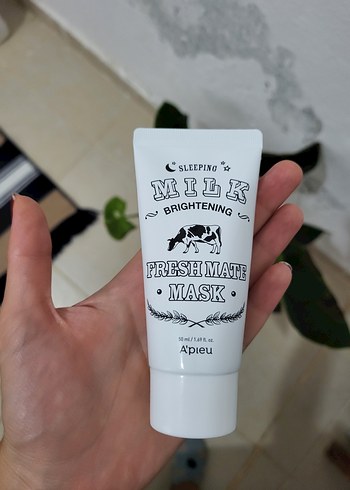 A'pieu Fresh Mate Süt Özlü Gece Nem Maskesi