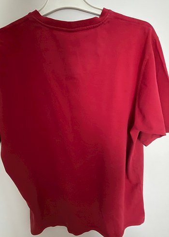 Kırmızı Düğmeli Erkek Tişört - Görsel 5