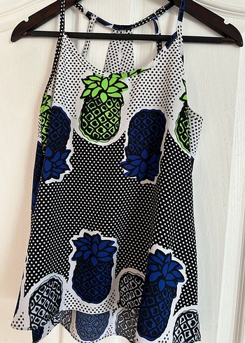 Çok Renkli Ananas Desenli Askısız Hemşirelik Üstü