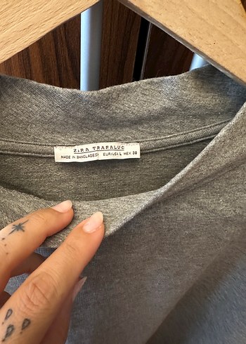 Zara Orjinal Gri Kısa Kollu  Tişört - Görsel 4