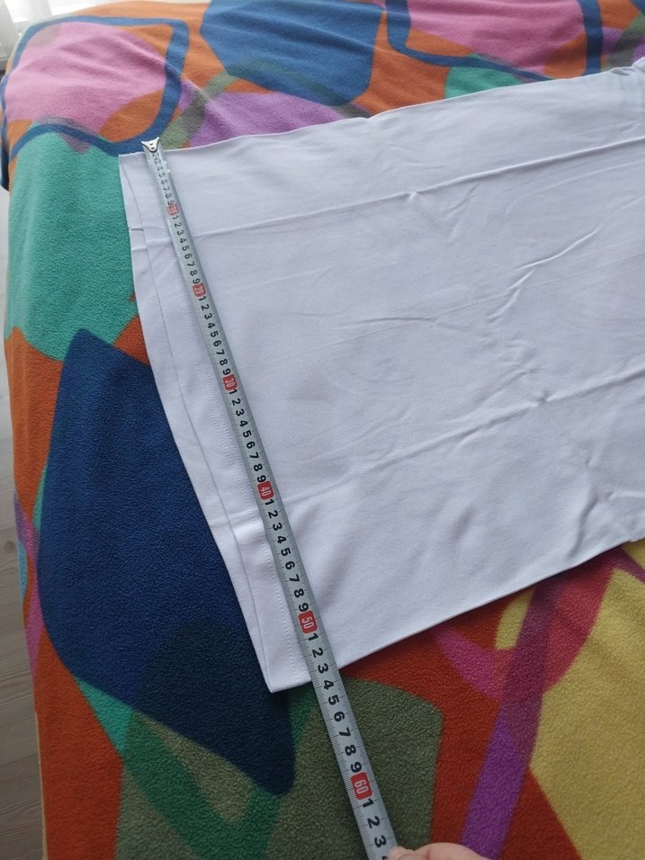 Beyaz erkek Atlet - Görsel 5