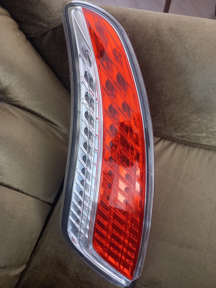 lancia delta 2013 model araba stop lambası - Görsel 3