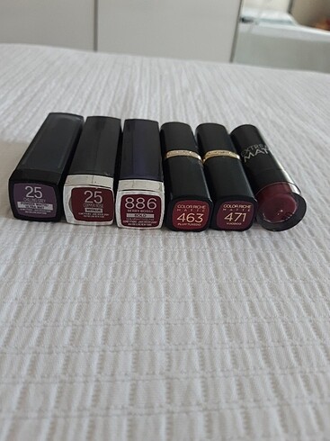 Maybelline Ruj (bordo ve tonları)