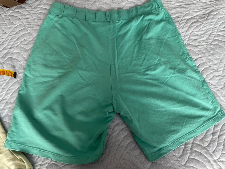 Parlak Yeşil, Bol Kesim, Kemerli Şort - Görsel 3