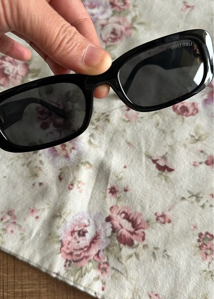 Miumiu ithal gözlük - Görsel 2