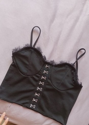 Carpe Düğmeli Siyah Gotik Askılı Büstiyer