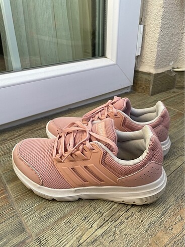 Adidas Orjinal adidas 37,5 numara kusursuz