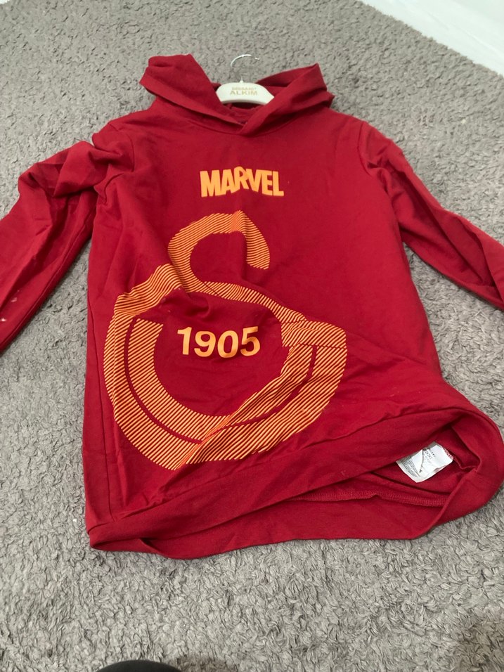 Marvel Baskılı Kırmızı Erkek Sweatshirt - Görsel 3