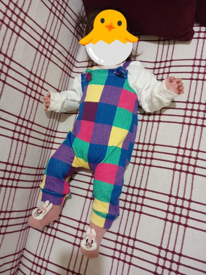 Renkli bebek tulumu - Görsel 4