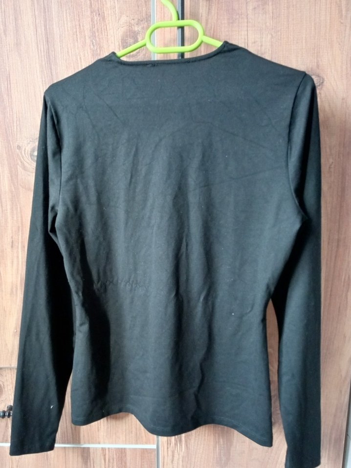 V Yaka Siyah Uzun Kollu Kadın Bluz - Görsel 3