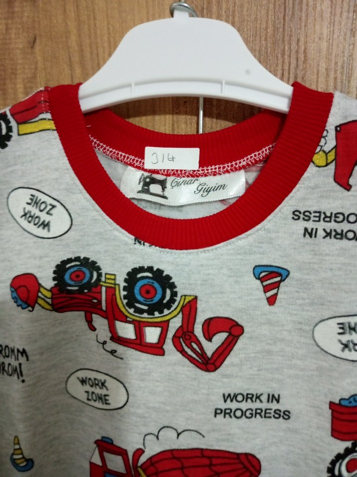 Renkli Baskılı Çocuk Pijama Takımı - Görsel 3