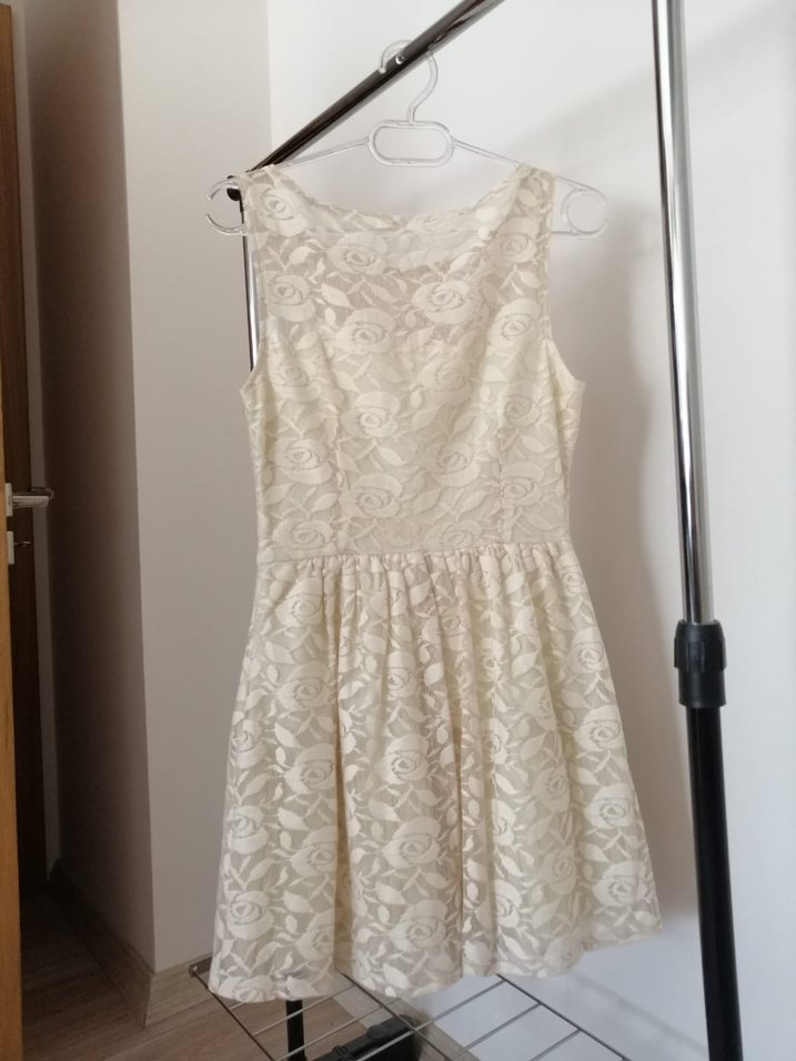 Dantel Detaylı Beyaz Mini Gelinlik - Görsel 2