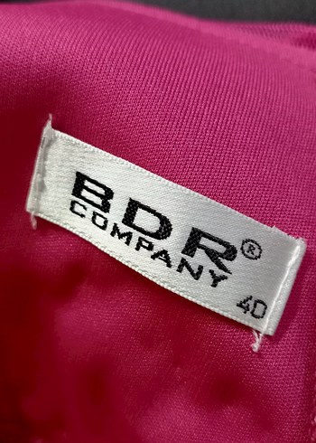 Pembe V Yaka Boncuk İşlemeli Abiye Elbise - Görsel 7