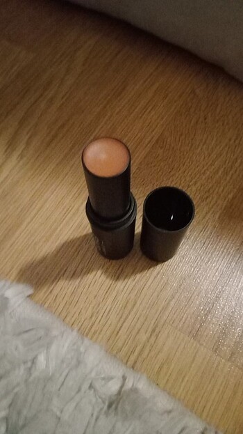 Farmasi Farmasi kontür ve bronzer stick no:1302424