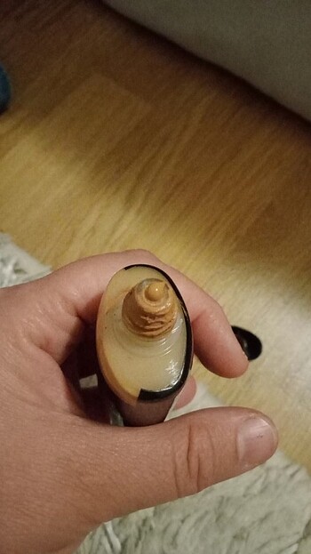 Beden Farmasi stay matte fondöten no:07