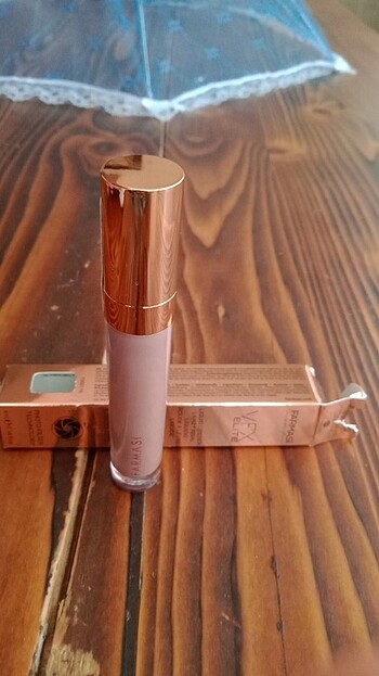 Farmasi Farmasi vfx liquid lipstick no:03