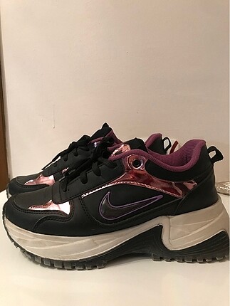 Nike Air Max ayakkabı