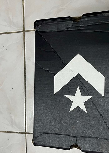 39 Beden Converse Beyaz Siyah Spor Ayakkabı Elastik Bağcıklı