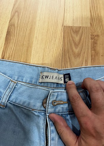 LC Waikiki LCW Denim Midi Şort