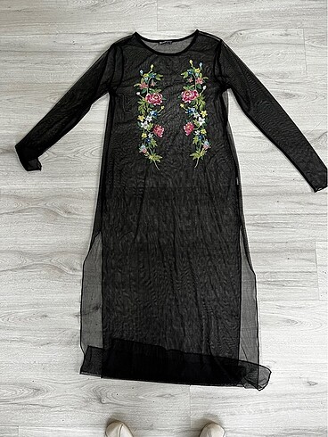 Zara Elbise Medium
