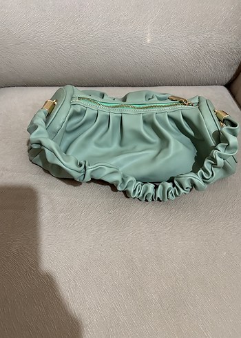 Yeşil Büzgülü Kadın Çanta - Görsel 3