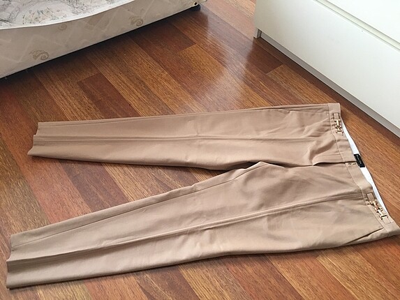 44 Beden Pantolon yenı gıyımemış