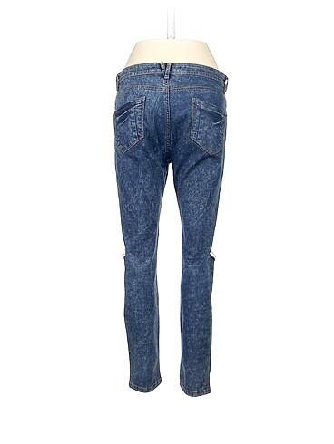 31 Beden Collezione Skinny %70 İndirimli.