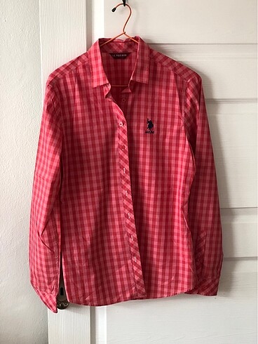 U.S Polo Assn. Uzun kollu gömlek desenli?