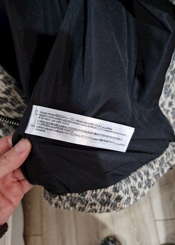 leopar Desenli Gri Mini Kadın Kaban - Görsel 3