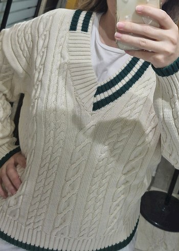 Zara Örgü V-Yaka Kadın Kazak - Görsel 3