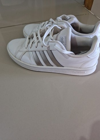 Adidas 38,5