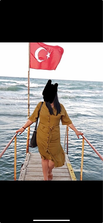 HAKİ YEŞİLİ DÜĞMELİ ELBİSE