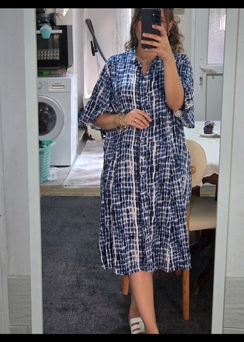 Lacivert V Yaka Elbise - Görsel 2