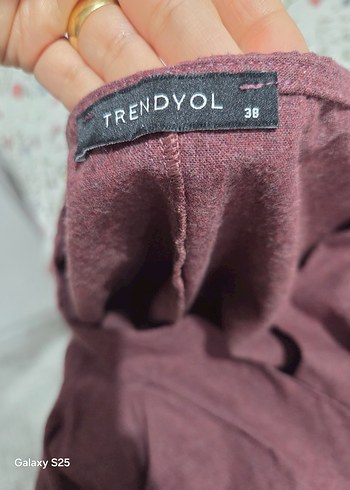 Kemerli Bordo Süet V Yaka Bluz - Görsel 8