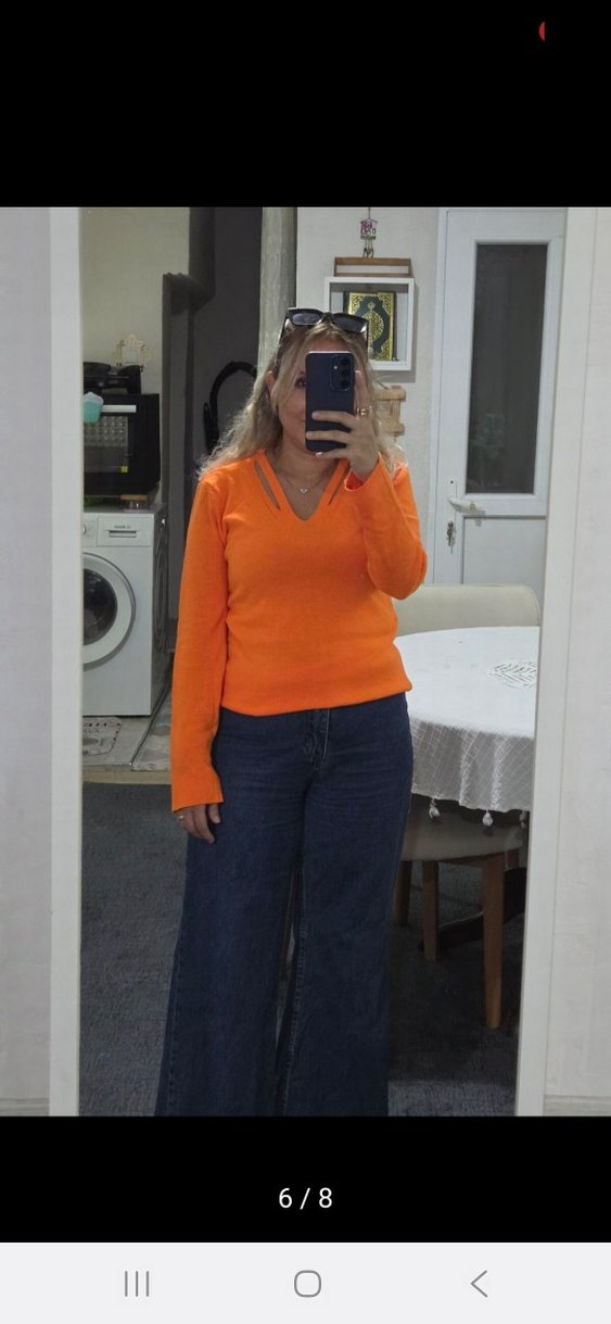 Turuncu V Yaka Kadın Triko - Görsel 4