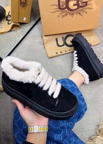 KADIN UGG BOT