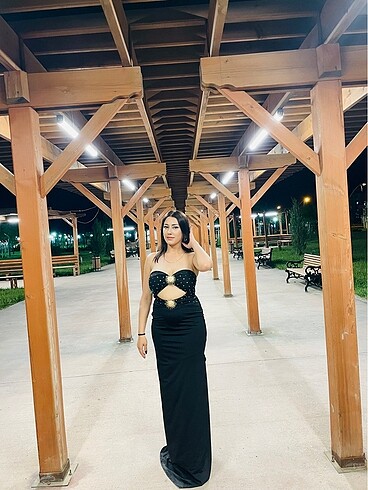 Zeynep Tosun Elbise