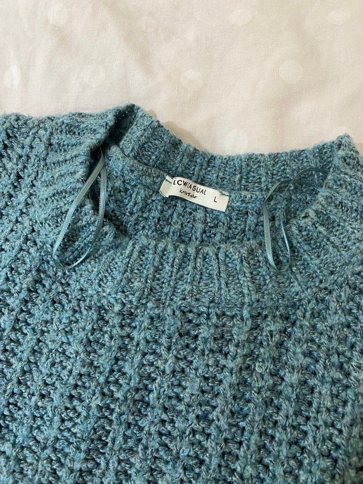 Bohem Tarzında Turkuaz Boğazlı Triko Kazak - Görsel 2