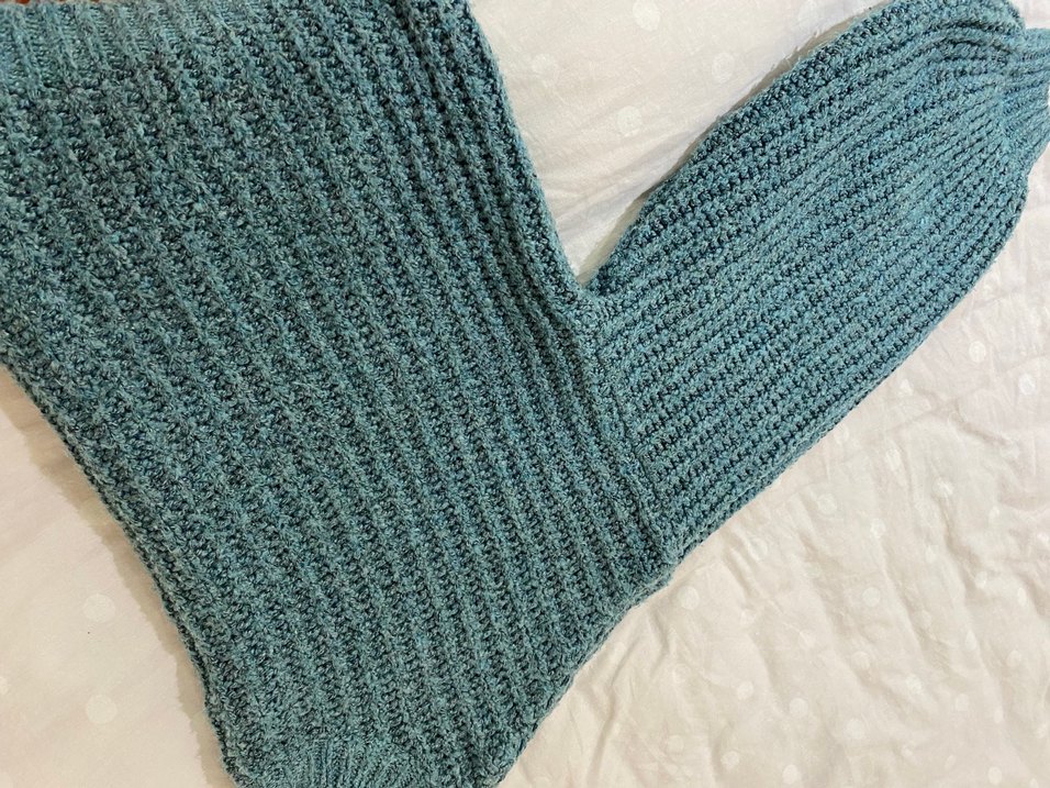 Bohem Tarzında Turkuaz Boğazlı Triko Kazak - Görsel 3