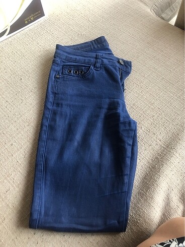 Mavi pantalon