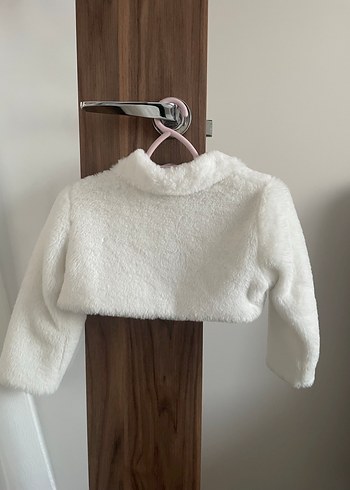 Kız Çocuk Beyaz Kürk Detaylı Bolero - Görsel 3
